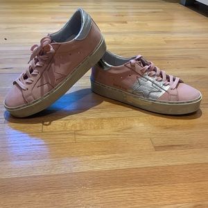 GOLDEN GOOSE pink suede platform sneakers w metallic details
